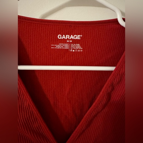 Garage long sleeve crop top - Picture 3 of 3